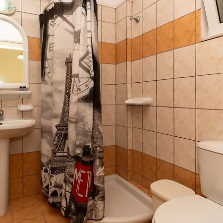 Apartmanhotel Pahnis Alikanász