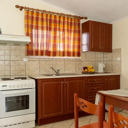 Apart-hotel Pahnis 3*